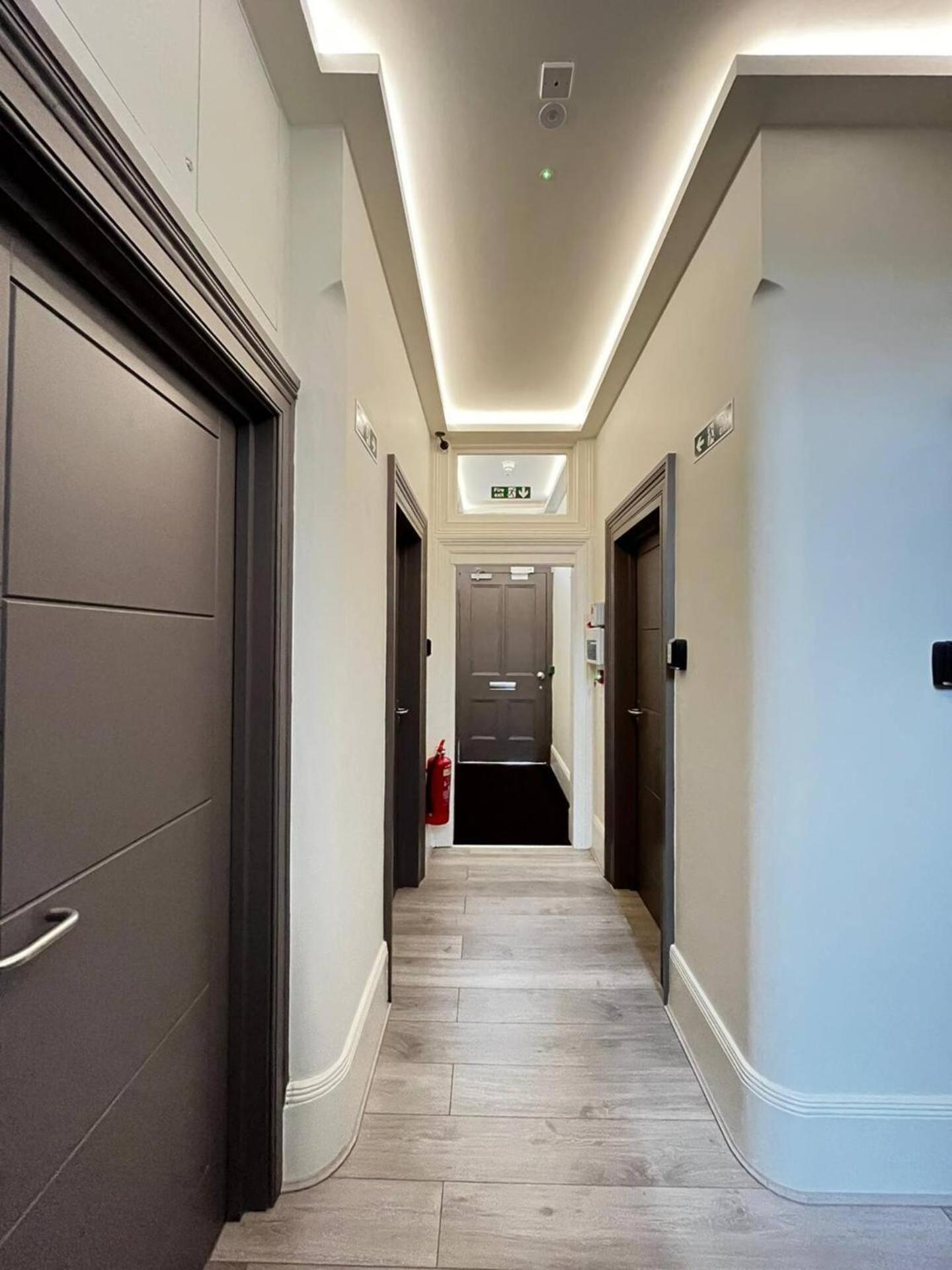 Apt 08 Beachside Beauty Central Studio Steps From Cafes Brighton Bagian luar foto